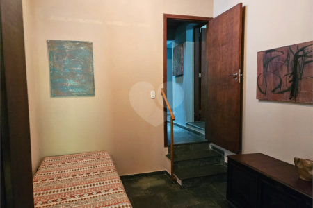 Sítio à venda com 6 quartos, sendo 1 suíte,  em Bairro do Cambará, São Roque, SP