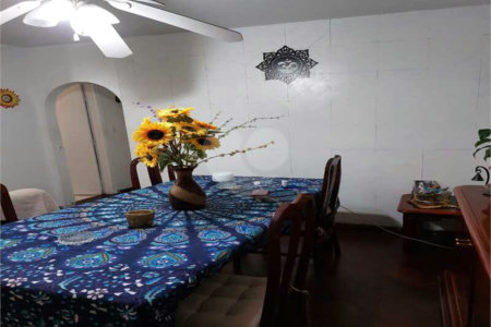 Apartamento à venda com 2 quartos, sendo 1 suíte, em Pinheiros, São Paulo, SP