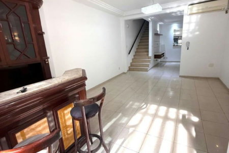 Sobrado com 3 dormitórios, 200 m² - venda por R$ 2.350.000,00 ou aluguel por R$ 12.500,00/mês - Embaré - Santos/SP