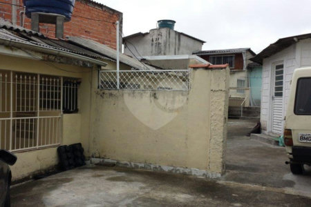 Terreno à venda com 1 quarto em Vila Mazzei, São Paulo, SP