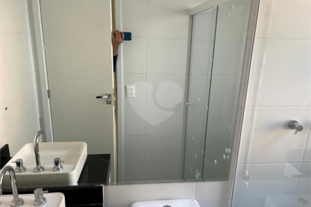 Casa à venda com 2 suítes no condomínio Cube Villa, São Paulo - SP