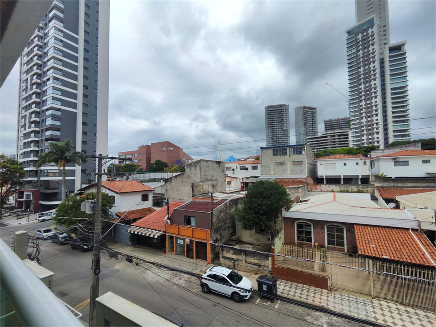 Apartamento à venda com 3 suítes em Jardim Faculdade, Sorocaba, SP