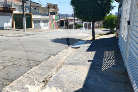 Sobrado à venda com 3 quartos, sendo 1 suíte,  em Vila Matilde, São Paulo, SP