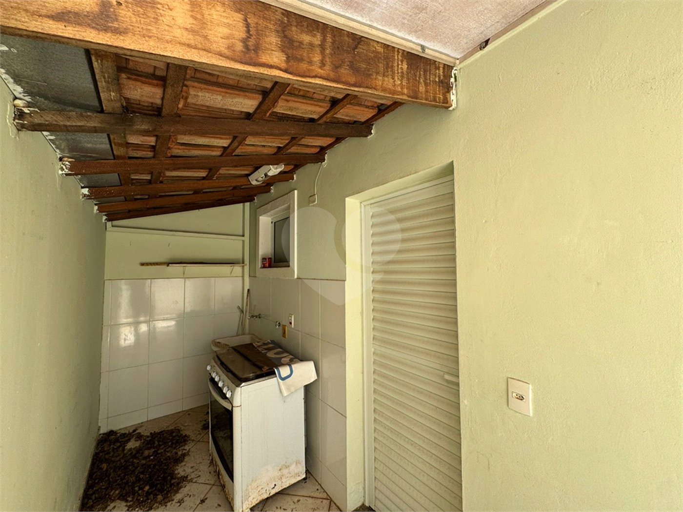 Casa á venda, com 3 dormitórios, no bairro Planalto paraíso em São Carlos.