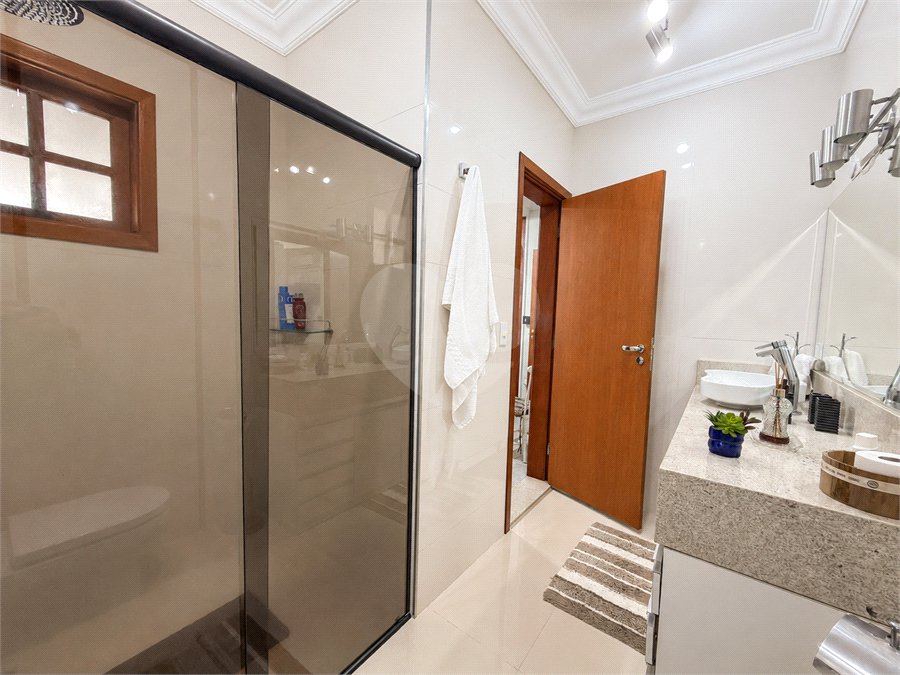 Casa à venda com 5 suítes no condomínio Parque Village Castelo, Itu - SP