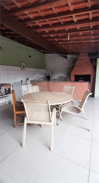 Sobrado à venda com 4 quartos, sendo 1 suíte, em Rancho Grande, Itu, SP