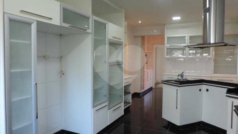 Apartamento à venda com 3 suítes em Jardim Marajoara, São Paulo, SP