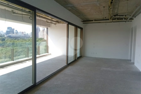 Apartamento à venda com 4 suítes em Ibirapuera, São Paulo, SP