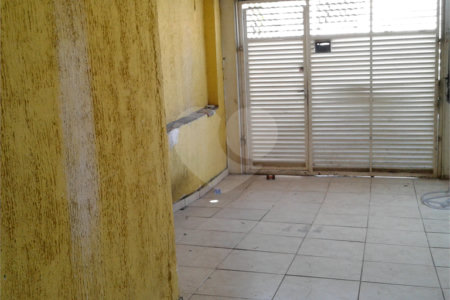 Casa à venda com 7 quartos, sendo 2 suítes, em Água Fria, São Paulo, SP