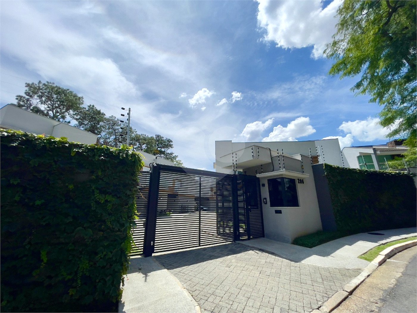 Casa à venda com 3 suítes no condomínio Th Harmonia, São Paulo - SP
