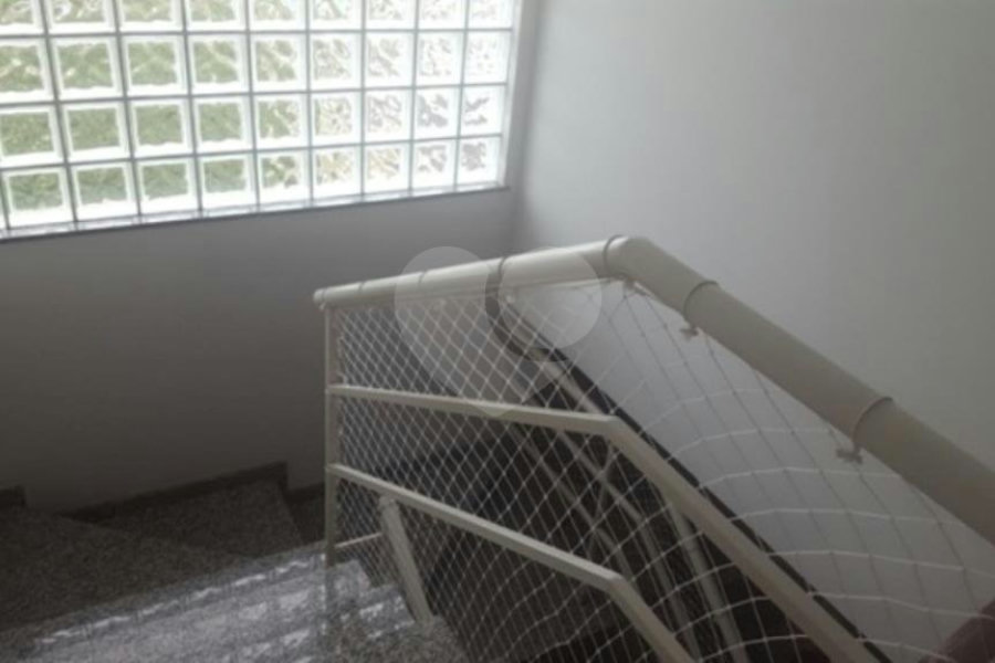 Sobrado à venda com 4 quartos, sendo 1 suíte, em Tremembé, São Paulo, SP