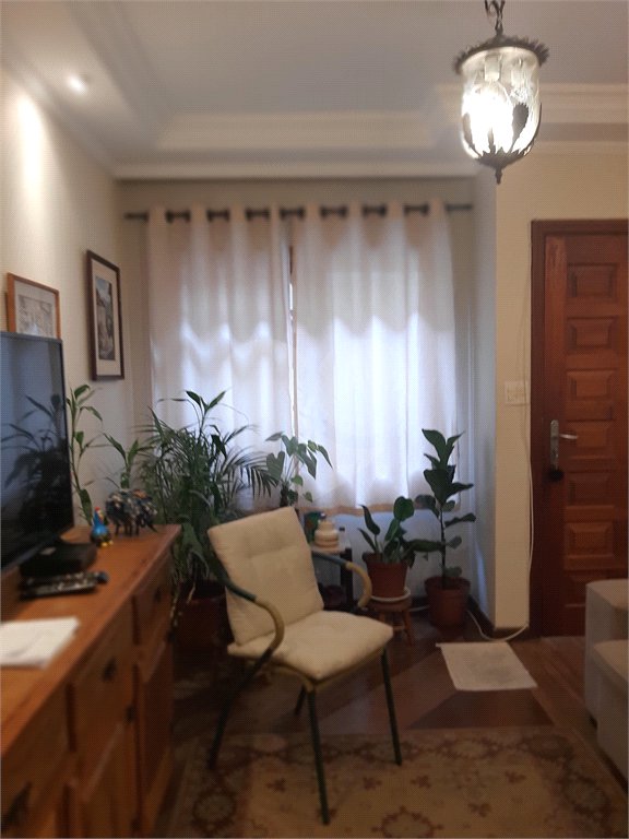 Casa à venda com 3 quartos, sendo 1 suíte, no condomínio Barbará II, São Paulo - SP