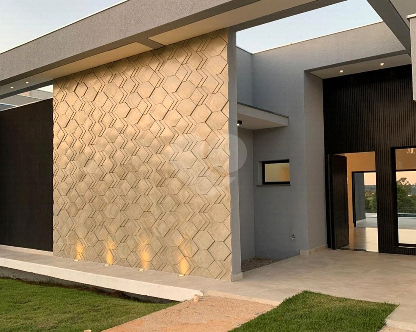 Casa à venda com 3 suítes no condomínio Village Ipanema I, Araçoiaba da Serra - SP