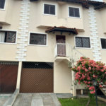 Casa à venda com 3 quartos, sendo 1 suíte, no condomínio Residencial Morada do Horto, São Paulo - SP