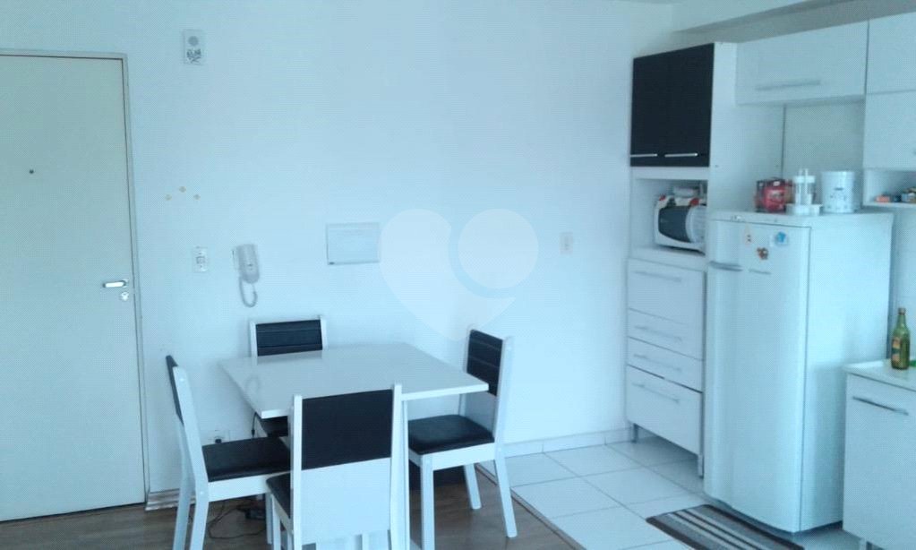 Apartamento à venda com 1 quarto em Cambuci, São Paulo, SP