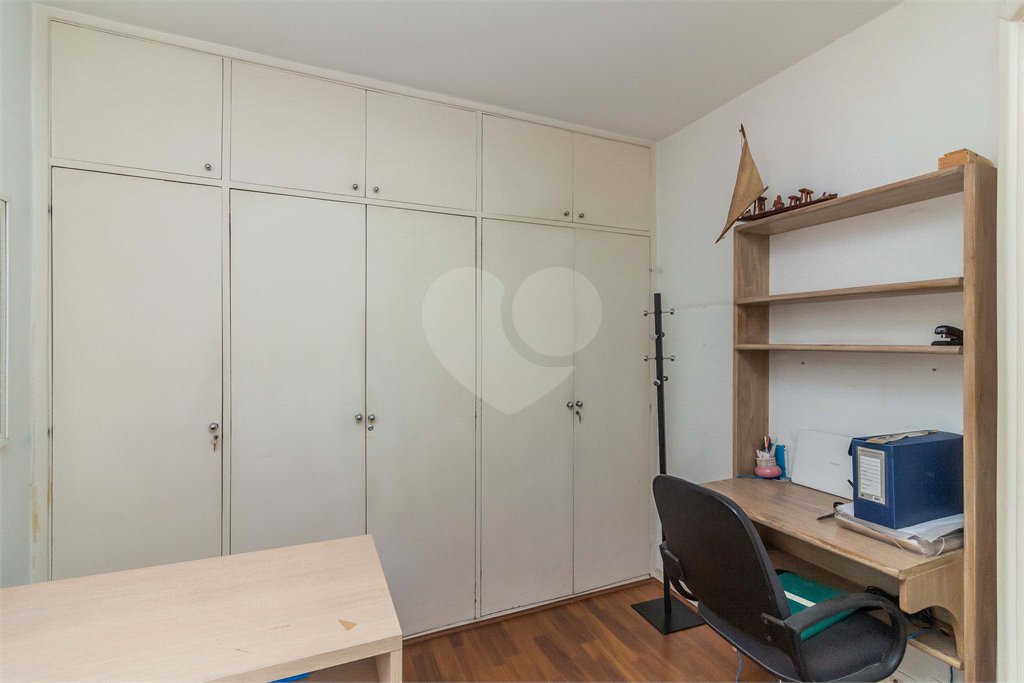 Apartamento à venda com 3 quartos, sendo 1 suíte, em Itaim Bibi, São Paulo, SP