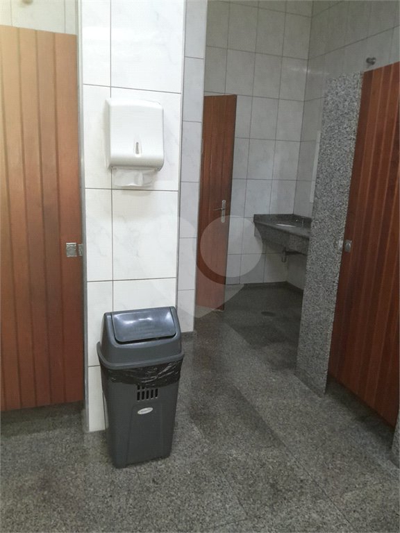Loja para alugar em Vila Santo Antônio, Cotia, SP
