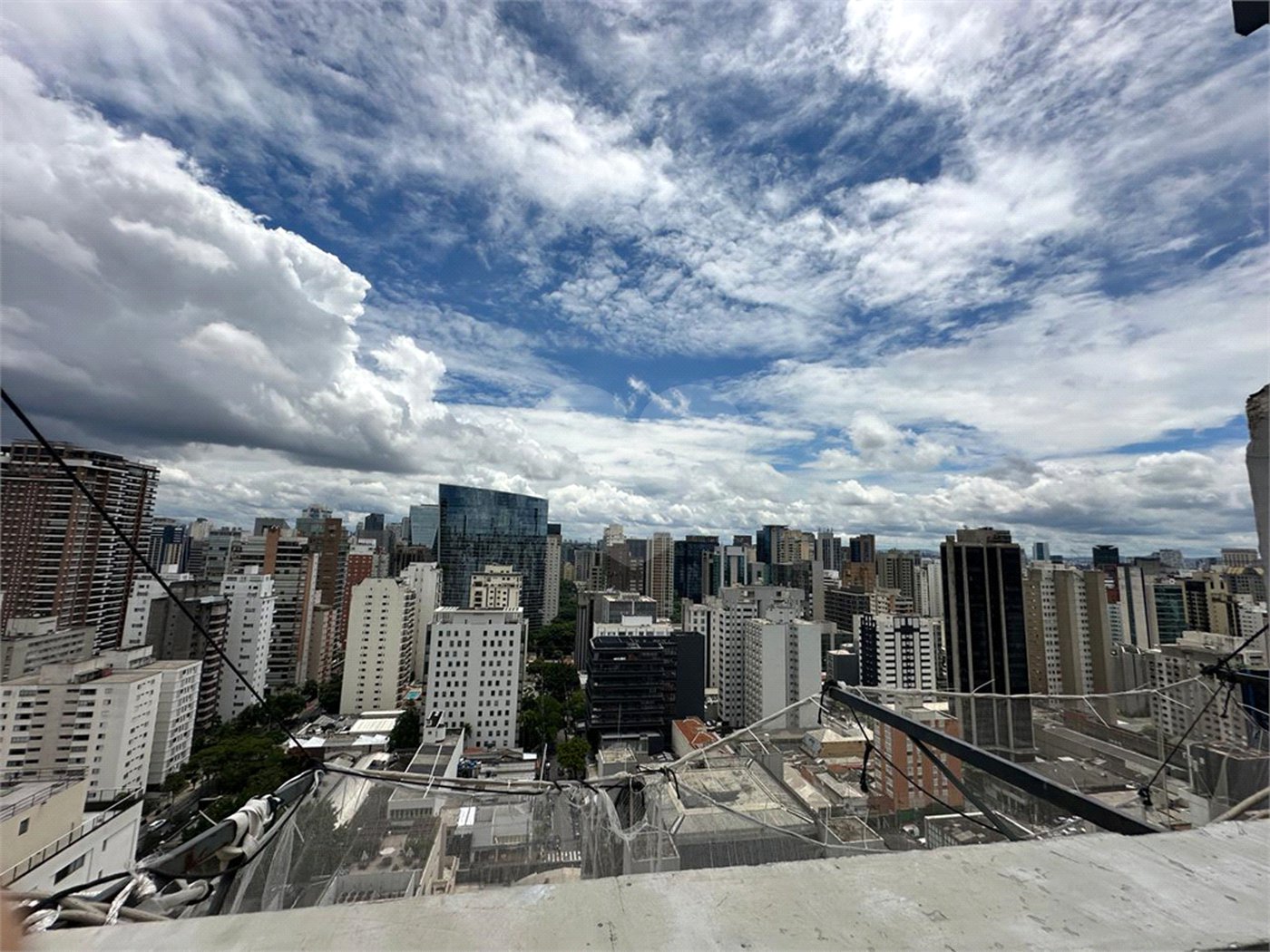 Cobertura à venda com 2 suítes em Itaim Bibi, São Paulo, SP