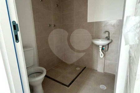 Apartamento à venda com 2 quartos, sendo 1 suíte,  em Vila Sorocabana, Guarulhos, SP