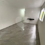 Casa à venda com 3 quartos, sendo 1 suíte, no condomínio Felipe Camarao, Poá - SP