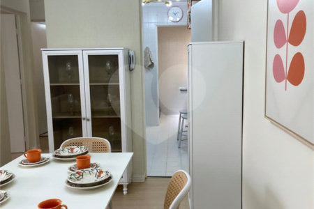 Apartamento à venda com 2 quartos em Jardim Santo André, Santo André, SP