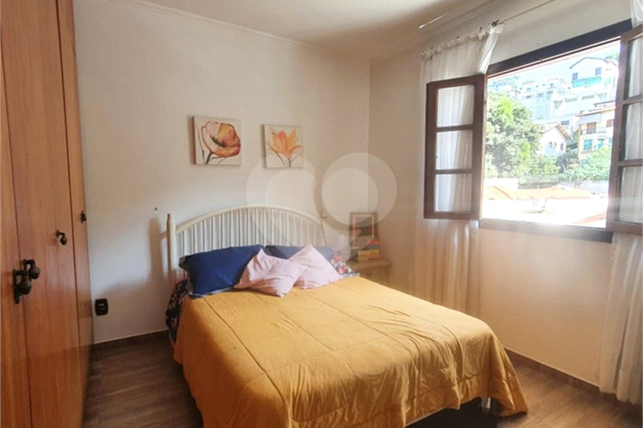 Sobrado à venda com 5 quartos, sendo 3 suítes, em Tremembé, São Paulo, SP