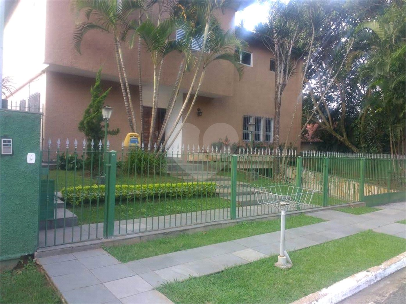 Sobrado para alugar com 4 quartos, sendo 2 suítes, em Interlagos, São Paulo, SP