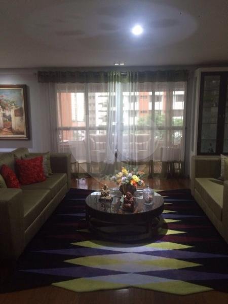 Apartamento à venda com 4 quartos, sendo 2 suítes, em Tatuapé, São Paulo, SP