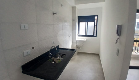 Casa à venda com 1 quarto no condomínio Sintra, São Paulo - SP