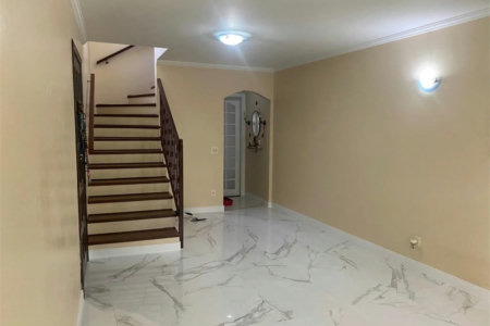 Sobrado à venda com 3 quartos, sendo 1 suíte, em Vila Sônia, São Paulo, SP
