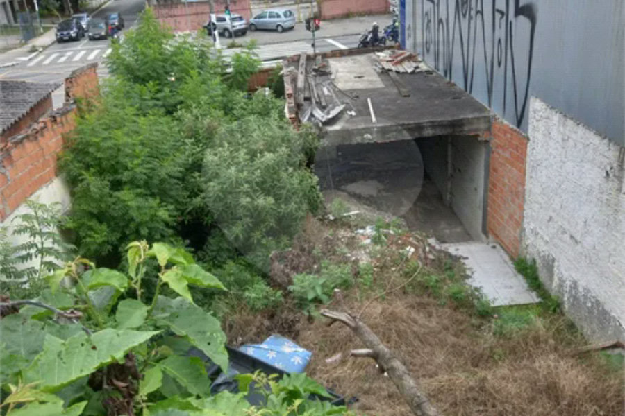 Terreno de 230 m² no Jardim Prudência