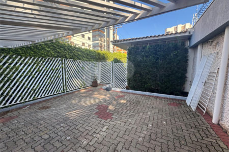 Casa com 4 quartos próxima á Santa Casa