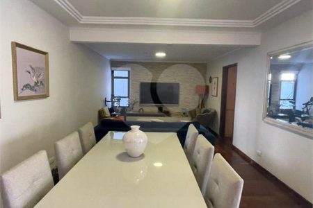 Apartamento à venda com 3 quartos, sendo 1 suíte, em Chácara Inglesa, São Paulo, SP