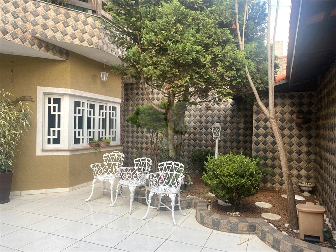 Casa à venda com 3 suítes em Vila Carrão, São Paulo, SP