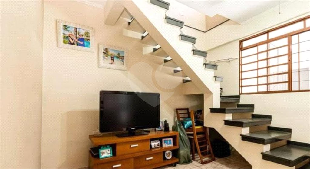 Sobrado à venda com 4 quartos, sendo 1 suíte,  em Vila Dalila, São Paulo, SP