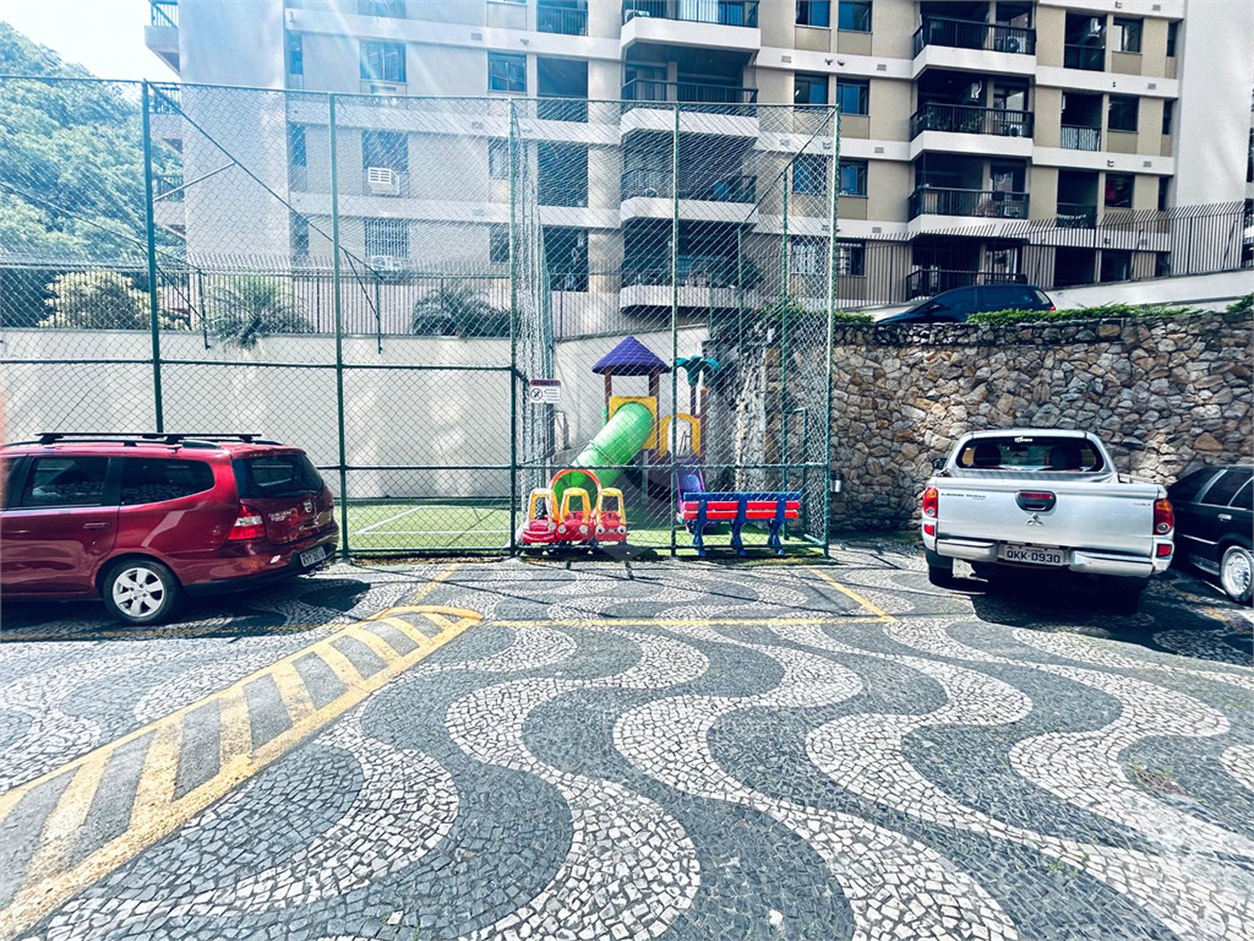 Apartamento à venda com 3 quartos, sendo 1 suíte, em Copacabana, Rio de Janeiro, RJ