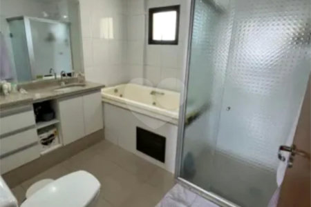 Apartamento à venda com 3 suítes em Santa Rosa, Cuiabá, MT