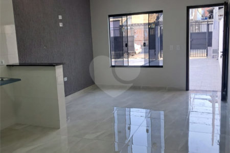 Casa de Vila à venda com 2 quartos, sendo 1 suíte, em Vila Barão, Sorocaba, SP