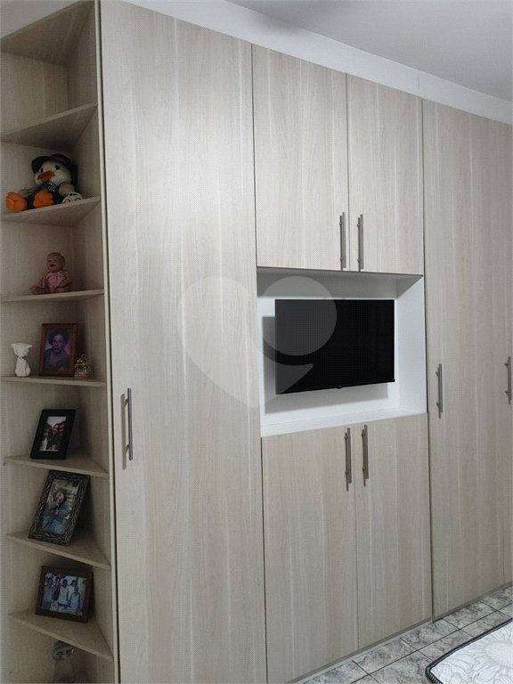 Casa à venda com 4 quartos, sendo 1 suíte, em Jardim Leila, Guarulhos, SP