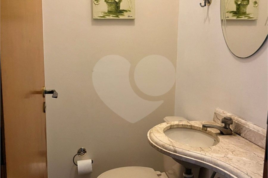 Casa à venda com 2 quartos, sendo 1 suíte, no condomínio Villa Faenza, São Paulo - SP