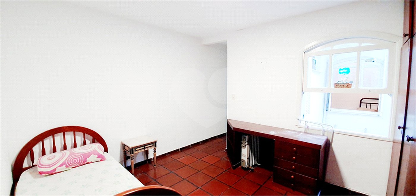 Casa à venda com 3 quartos, sendo 1 suíte,  no condomínio Ministro Jesuíno Cardoso 504, São Paulo - SP