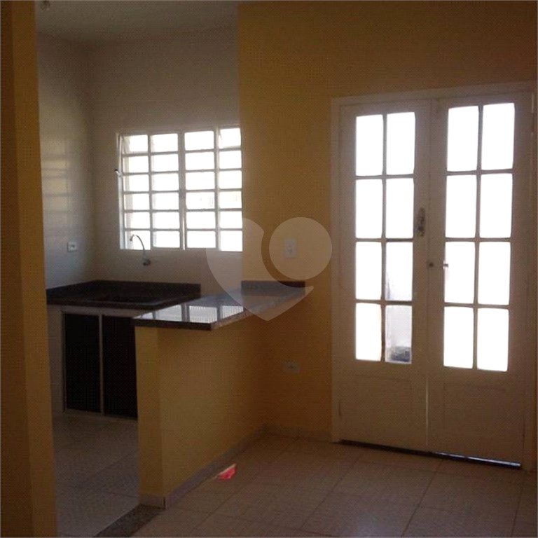 Prédio à venda com 1 quarto em Jaraguá, São Paulo, SP