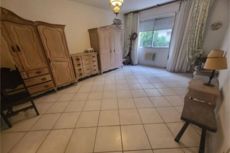 Apartamento Residencial à venda, Gonzaga, Santos - AP0836.