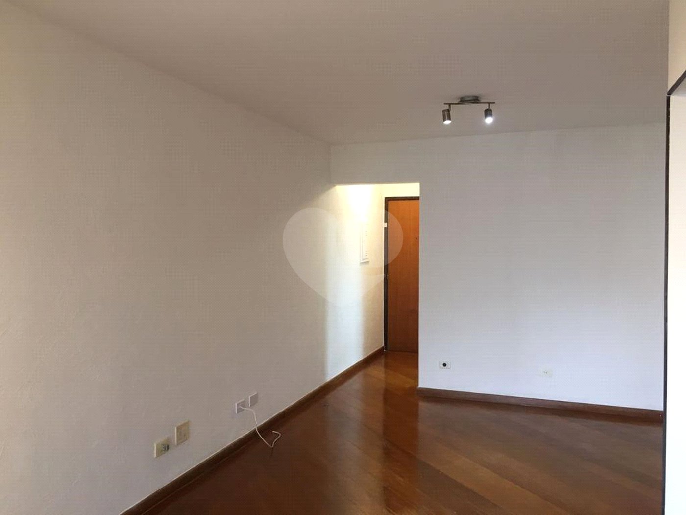 Apartamento à venda com 2 quartos, sendo 1 suíte, em Vila Pompéia, São Paulo, SP
