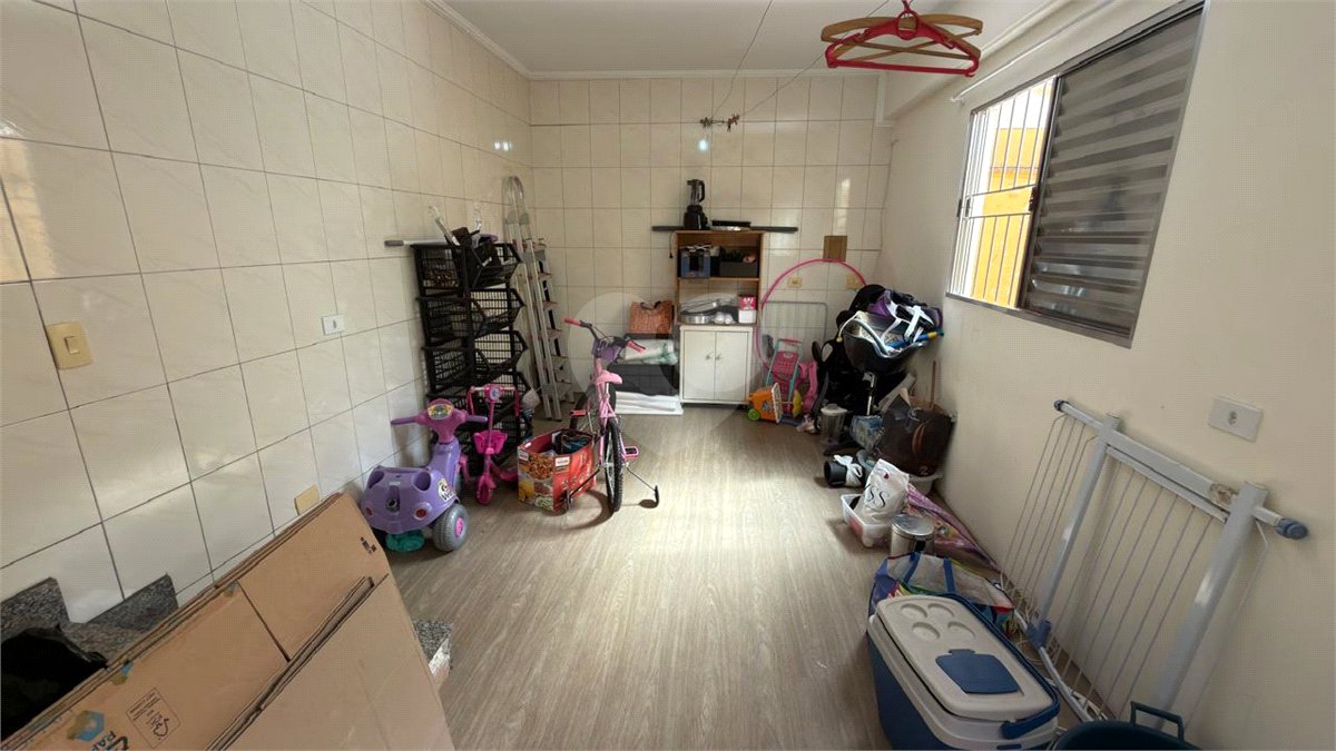 Sobrado à venda com 3 quartos, sendo 1 suíte, em Vila Darli, São Paulo, SP