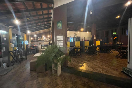 Sobrado à venda com 2 quartos, sendo 1 suíte, em Estância Balneária Hawai, Caraguatatuba, SP