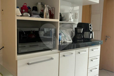 Apartamento à venda com 3 quartos, sendo 1 suíte,  em Vila Clementino, São Paulo, SP