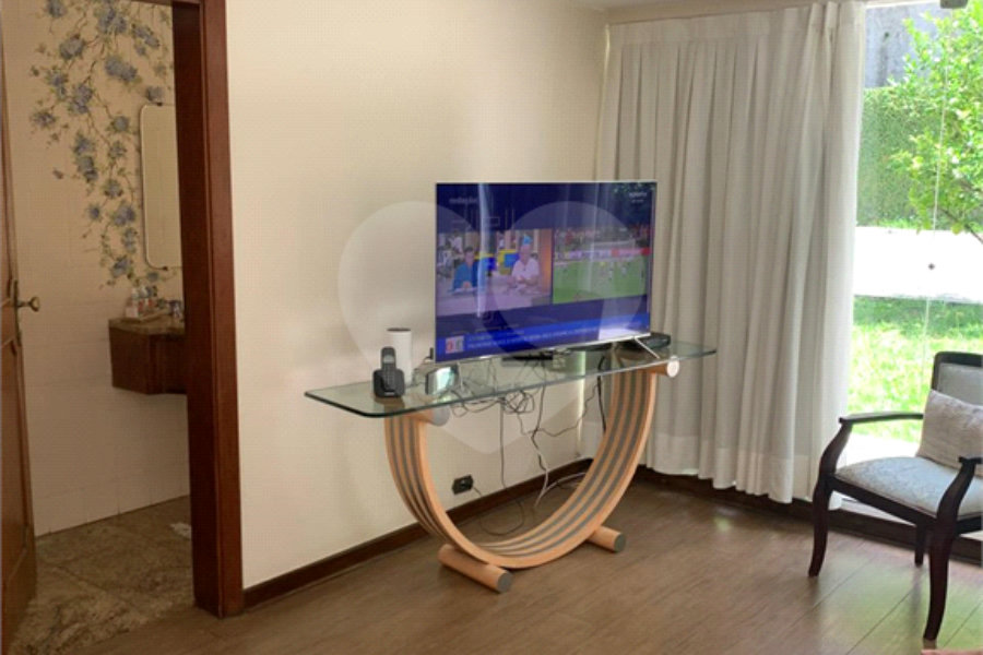 Sobrado à venda com 3 quartos, sendo 2 suítes, em Jardim São Bento, São Paulo, SP