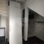 Sobrado à venda com 5 quartos, sendo 3 suítes, em Cidade Monções, São Paulo, SP