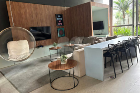 Apartamento à venda ou para alugar com 1 suíte em Pinheiros, São Paulo, SP